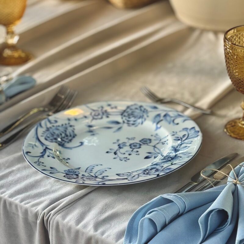 Talerz ozdobny porcelanowy